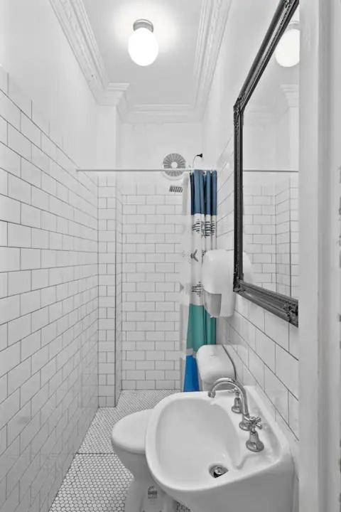 Venus By The Harbour Budget Hotel Cité de Cité de Sydney Extérieur photo